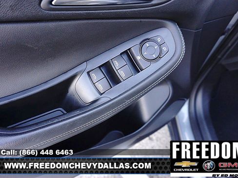 Certified 2025 Buick Encore GX Preferred FWD image 32