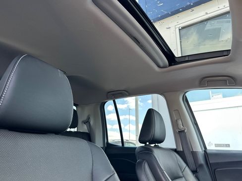 Used 2023 Honda Ridgeline RTL image 16