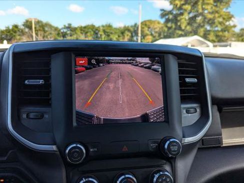 Used 2024 RAM 2500 Big Horn w/ Bed Utility Group image 29