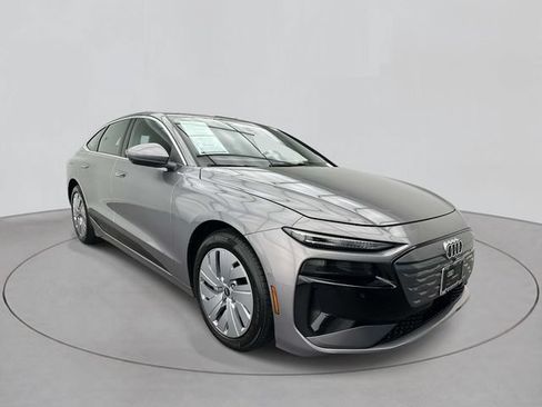 Used 2025 Audi A6 e-tron Premium w/ Ultra Package AWD/4WD image 5