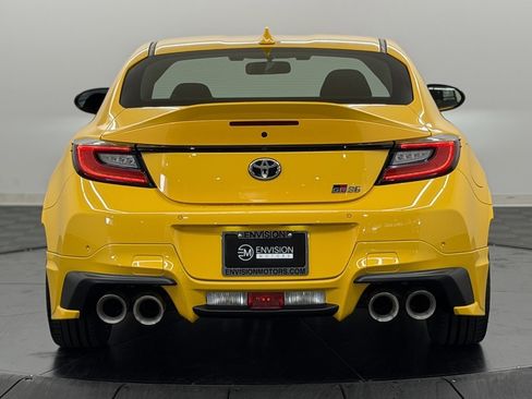 New 2026 Toyota GR86 YUZU Limited image 9