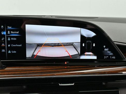 Certified 2023 Cadillac Escalade ESV Premium Luxury image 26