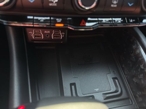 Used 2024 Dodge Durango R/T AWD/4WD image 21