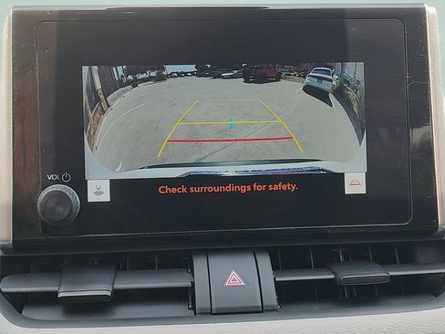 Used 2024 Toyota RAV4 XLE w/ Convenience Package FWD image 15