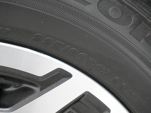 Used 2021 Subaru Forester Premium image 28