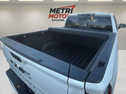 Used 2023 GMC Sierra 1500 Denali Ultimate image 18