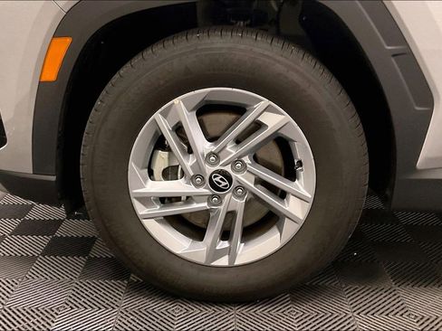 Certified 2026 Hyundai Tucson SE image 7