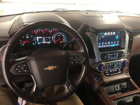 Used 2016 Chevrolet Tahoe LTZ AWD/4WD image 12