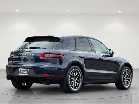 Used 2018 Porsche Macan AWD/4WD image 6