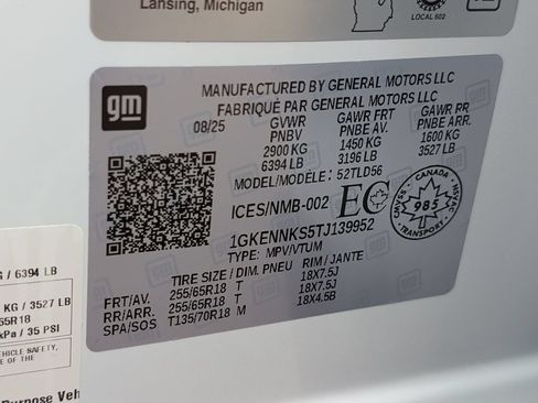 Used 2026 GMC Acadia Elevation w/ LPO, Floor Liner Package AWD/4WD image 40