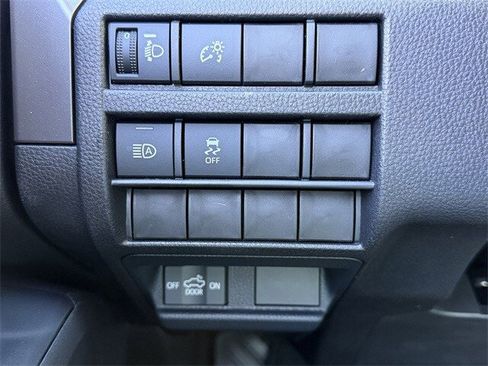 Certified 2025 Toyota Tacoma SR5 image 23