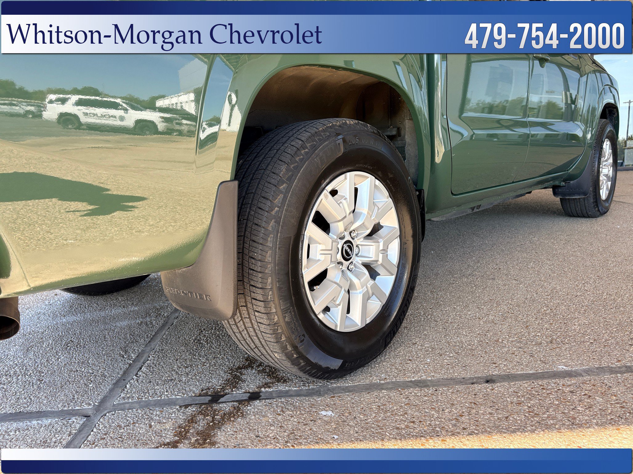 Used 2023 Nissan Frontier SV w/ Technology Package RWD image 9