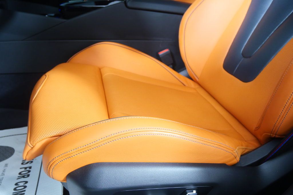 Used 2025 BMW M5 w/ Carbon Package AWD/4WD image 15