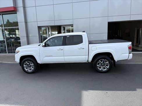 Certified 2019 Toyota Tacoma Limited AWD/4WD image 5