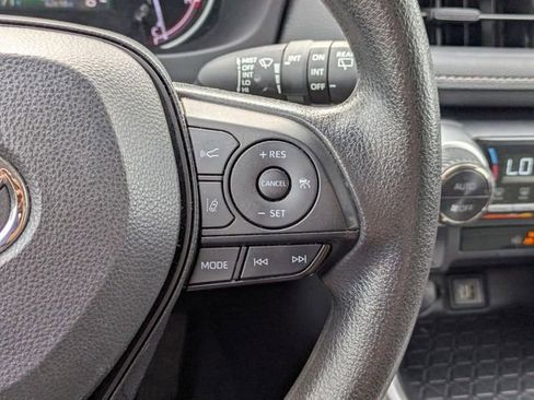Used 2024 Toyota RAV4 XLE FWD image 18
