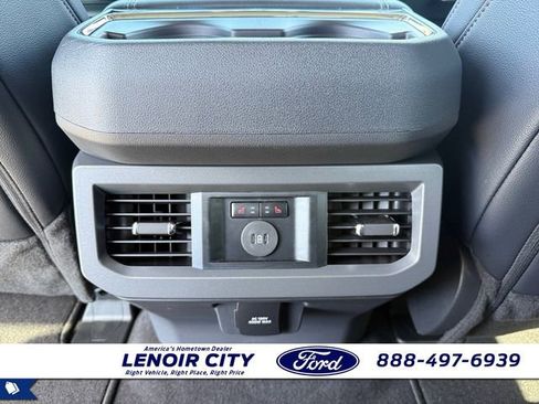 New 2026 Ford F250 Lariat w/ Black Appearance Package AWD/4WD image 14