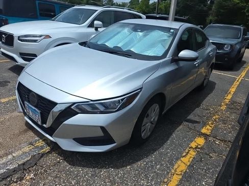 Used 2023 Nissan Sentra S FWD image 3