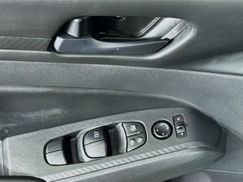 Used 2023 Nissan Altima 2.5 S FWD image 23