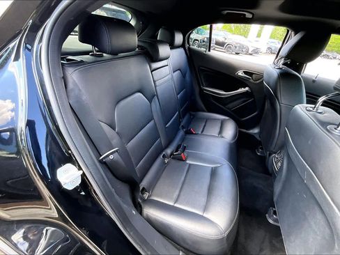 Used 2017 Mercedes-Benz GLA 250 4MATIC image 21