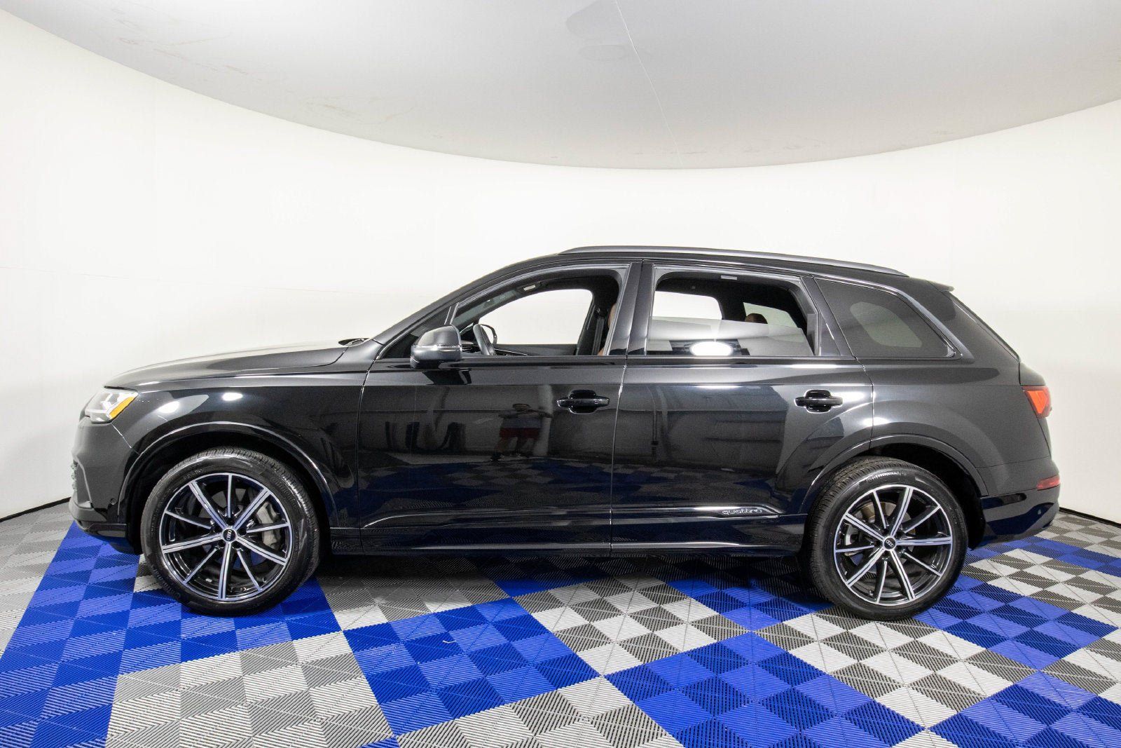 Used 2022 Audi Q7 3.0T Premium Plus AWD/4WD image 9