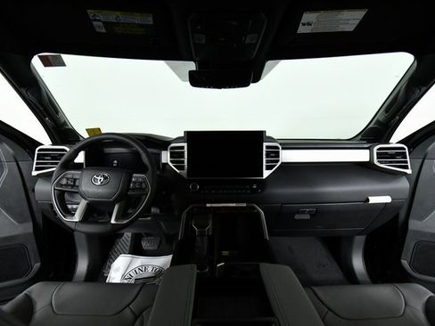 New 2026 Toyota Tundra Limited image 18