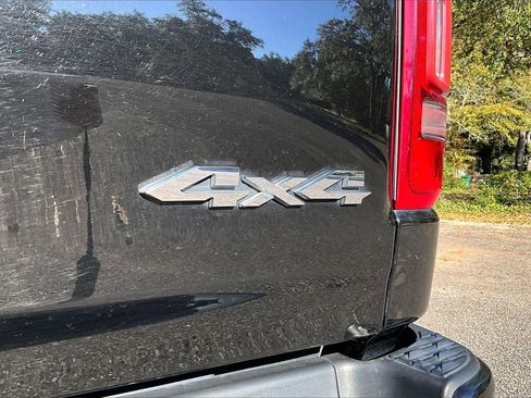 Used 2019 RAM 1500 Limited image 21