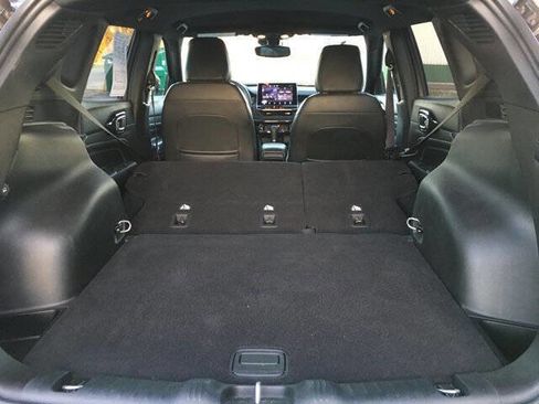 Used 2022 Jeep Compass Latitude image 27