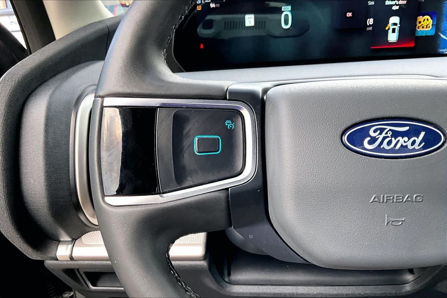 Certified 2025 Ford Expedition Active RWD image 24