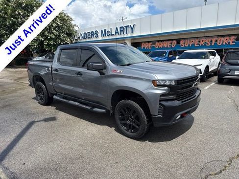 Used 2022 Chevrolet Silverado 1500 LT Trail Boss AWD/4WD image 1