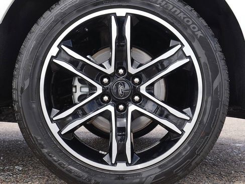 Used 2021 Ford Expedition Limited AWD/4WD image 8