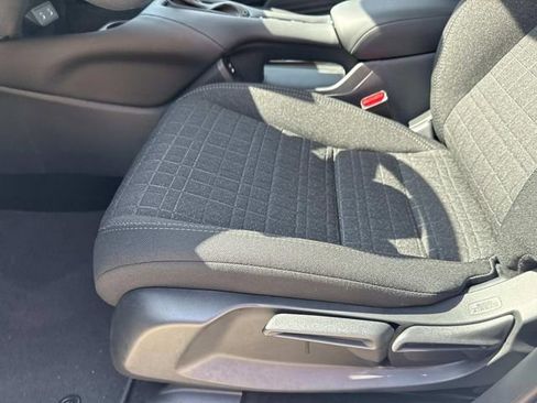 New 2026 Honda HR-V LX image 7