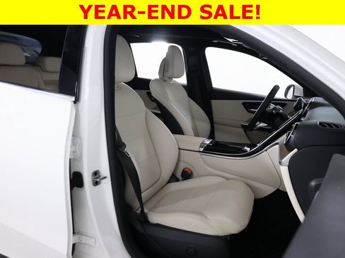 Certified 2025 Mercedes-Benz GLC 300 4MATIC image 46