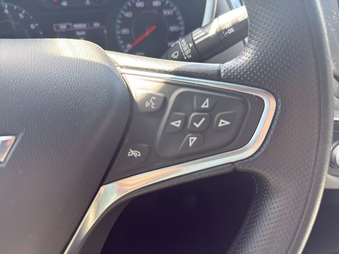 Used 2024 Chevrolet Equinox LS AWD/4WD image 19