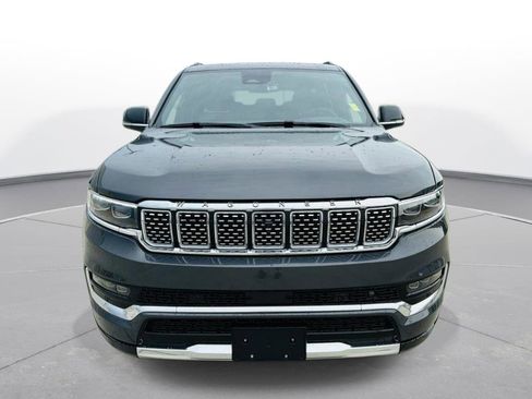 New 2024 Jeep Grand Wagoneer Series III image 39