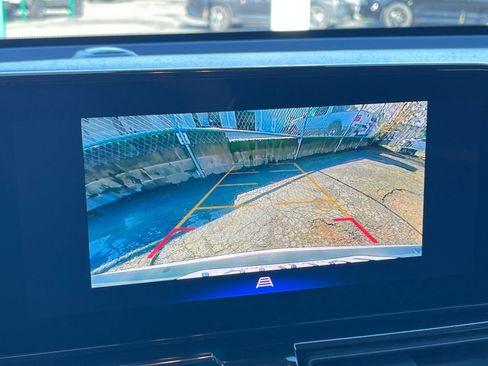 Used 2025 Chevrolet TrailBlazer LT image 17