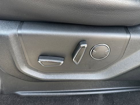 Used 2019 Ford Expedition Limited w/ Equipment Group 302A image 21