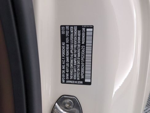 Certified 2023 Porsche 911 Targa 4S AWD/4WD image 28