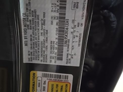 Used 2019 Lincoln Continental Select image 14