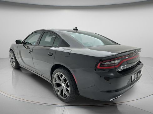 Used 2015 Dodge Charger SXT w/ AWD Plus Group image 7