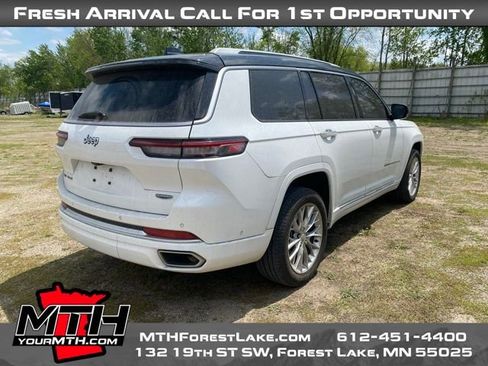 Used 2021 Jeep Grand Cherokee L Summit w/ Luxury Tech Group V AWD/4WD image 7