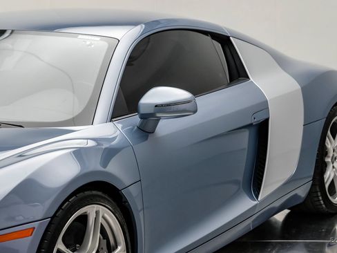 Used 2012 Audi R8 V8 AWD/4WD image 34