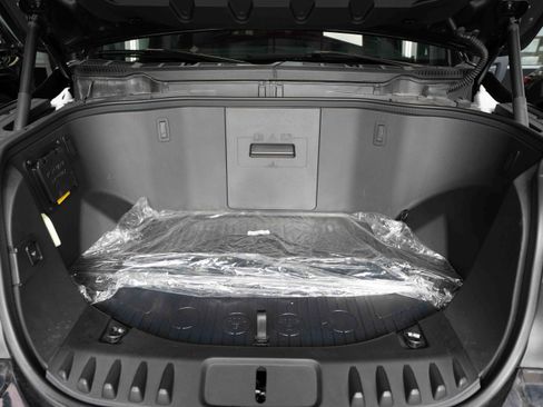 Used 2023 Ford F150 Lightning XLT image 29