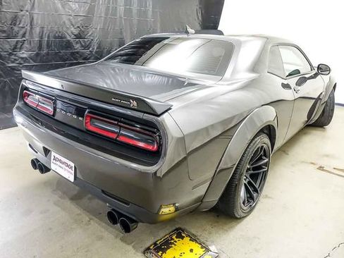 Used 2022 Dodge Challenger R/T Scat Pack RWD image 7