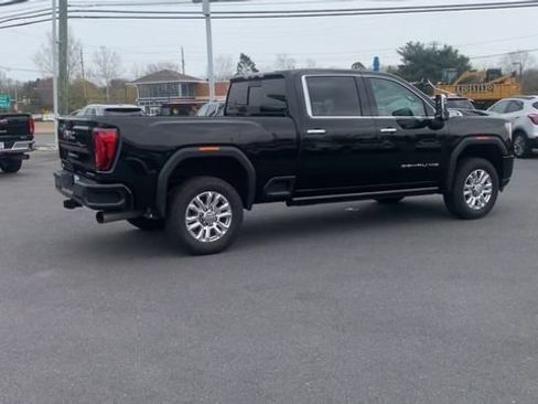Used 2022 GMC Sierra 2500 Denali w/ Denali Ultimate Package AWD/4WD image 8