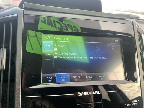 Used 2018 Subaru Crosstrek 2.0i image 17