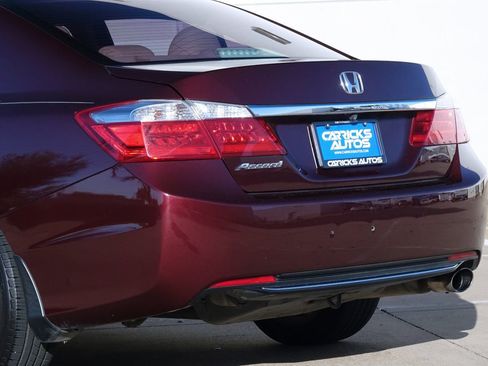 Used 2015 Honda Accord EX-L image 31