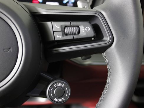 New 2026 Porsche Cayenne Coupe image 26