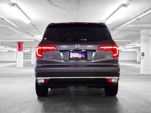 Used 2017 Honda Pilot Elite image 8