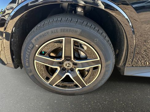 New 2026 Mercedes-Benz GLC 300 image 9