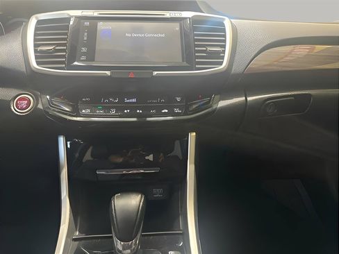 Used 2017 Honda Accord EX-L image 14